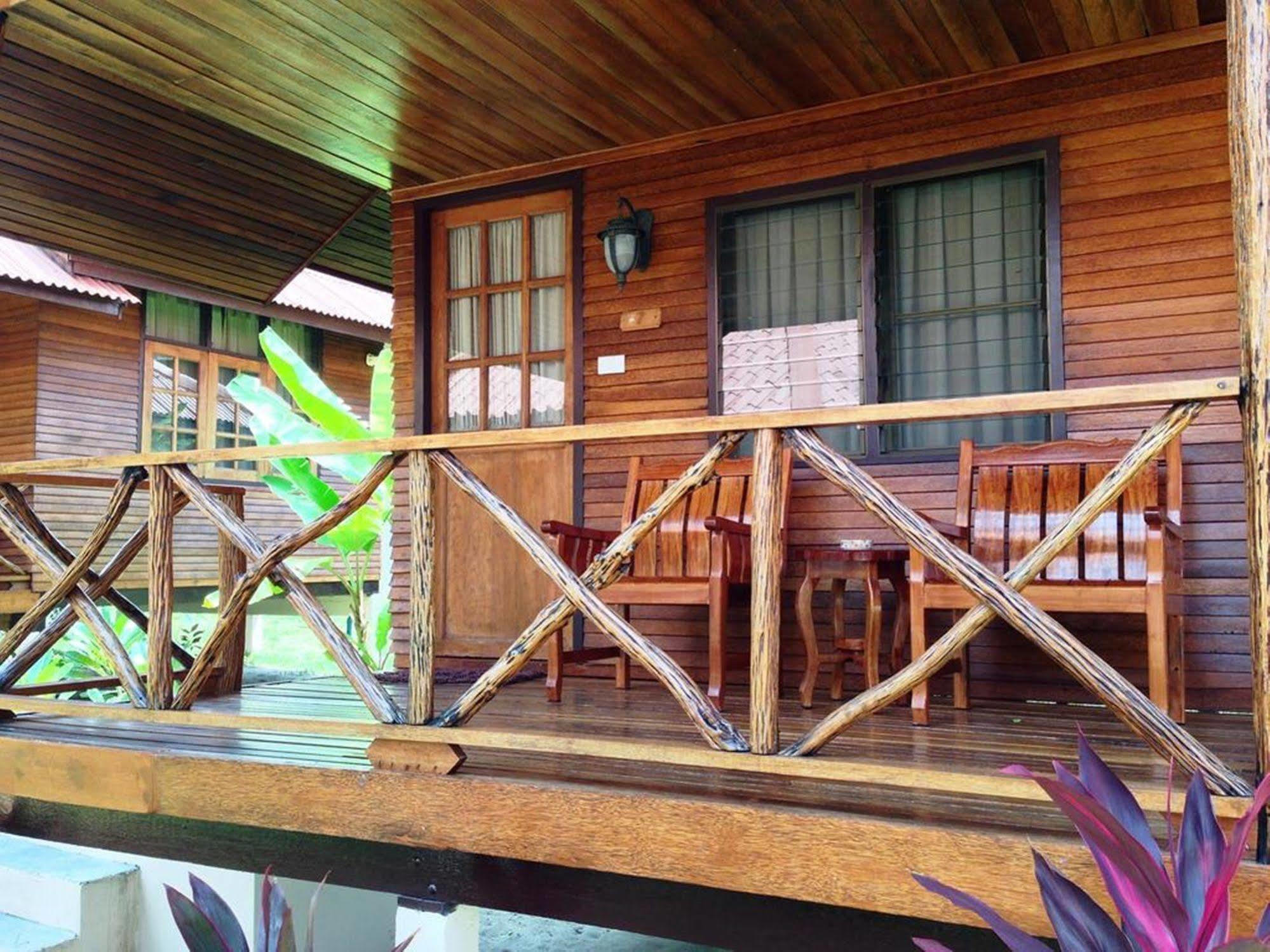Dome Lay Beach Resort Bophut Esterno foto